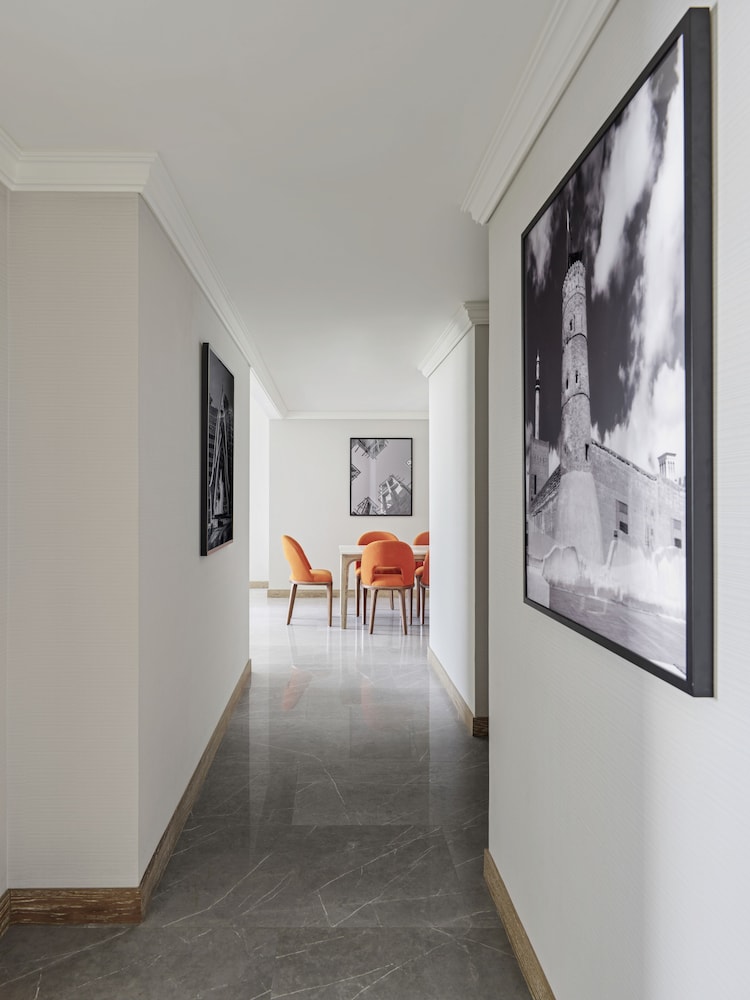 Two Bedroom Suite 2 king thumbnail 6