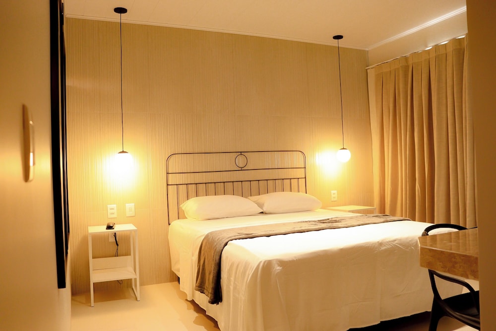 Suite with balcony (ANNEX) photo 2