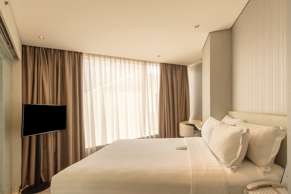 Deluxe Hollywood - Joining Double Bed photo 1