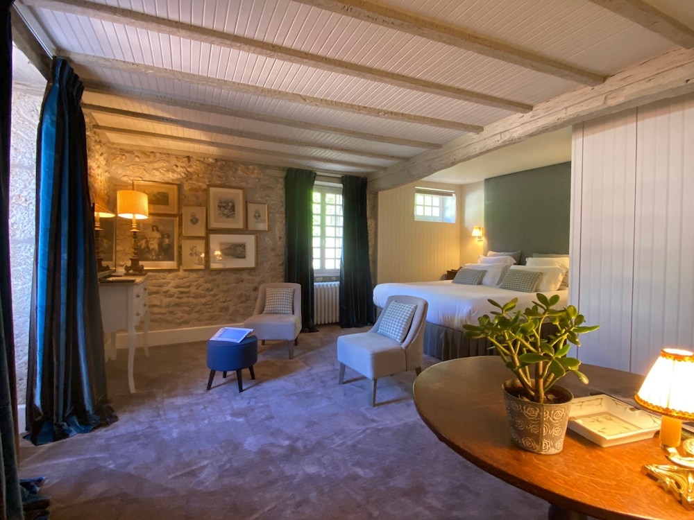 Family Room (Prestige) photo 2