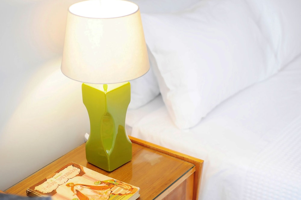 City Apartment (Hello Yellow! #07) photo 3