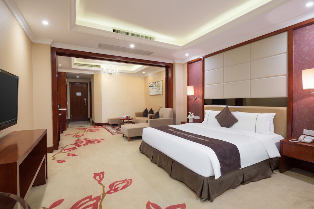 Business Suite, 1 King Bed