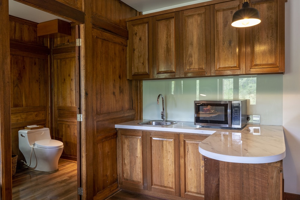 Studio Suite, 1 Bedroom - Photo 2