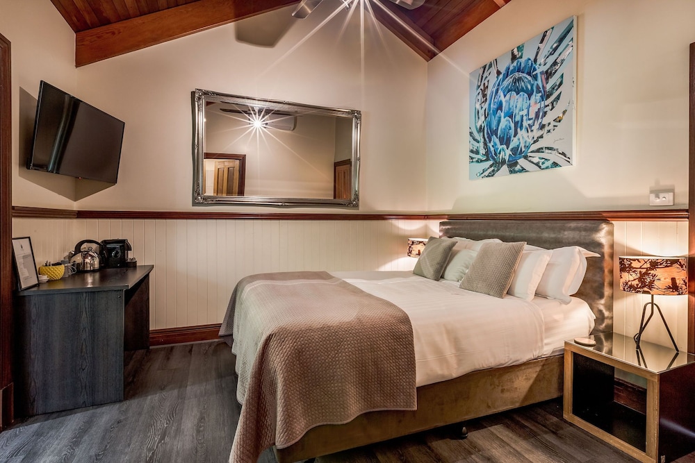 Standard Room, Balcony (Chardonnay Queen Spa) photo 3