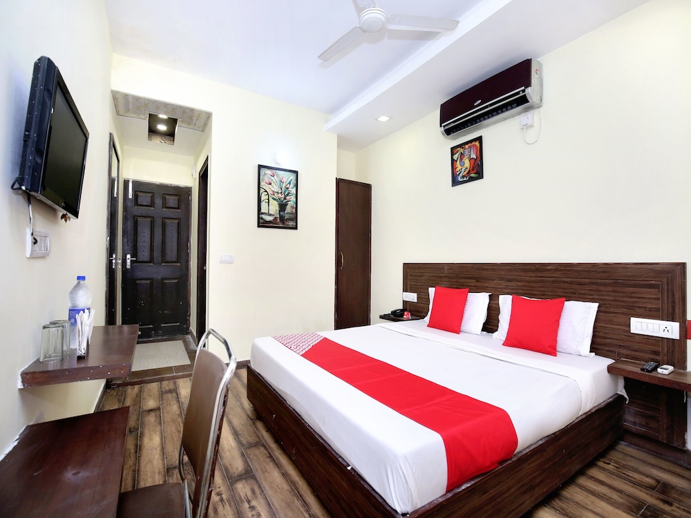 Deluxe Double Or Twin Room, 1 King Bed photo 1