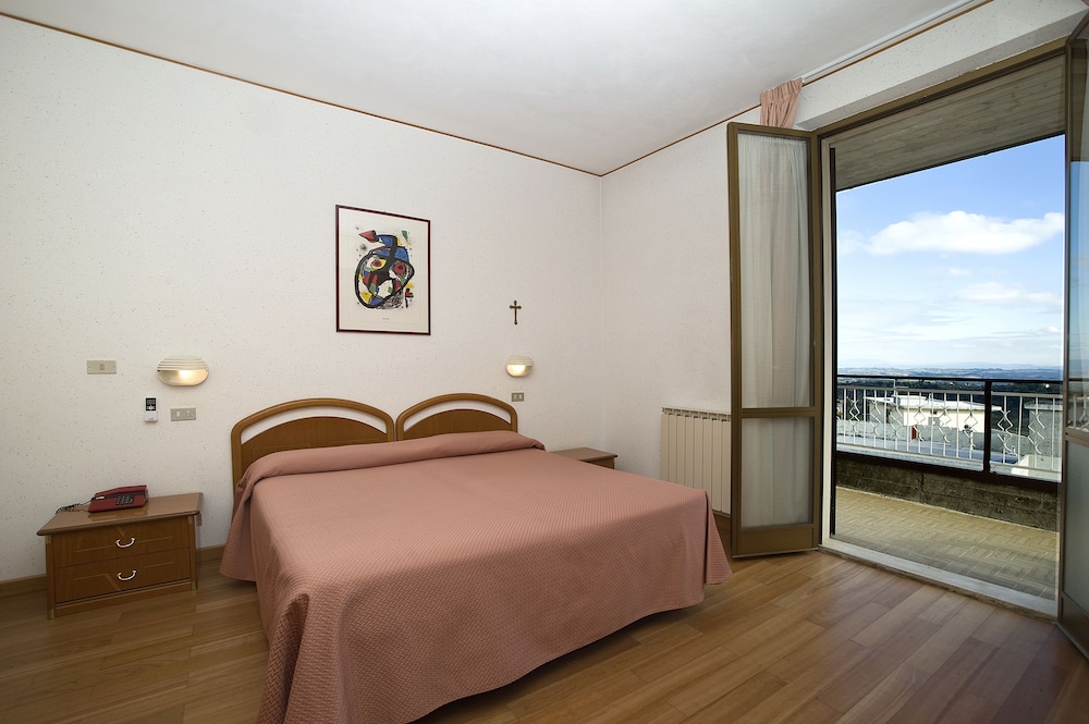 Basic Double Room, Balcony, Valley View - Photo 2