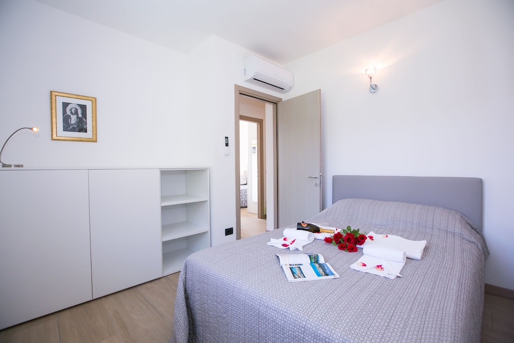 Honeymoon Villa, Multiple Bedrooms, 2 Bathrooms, Mountainside (Villetta Tara)