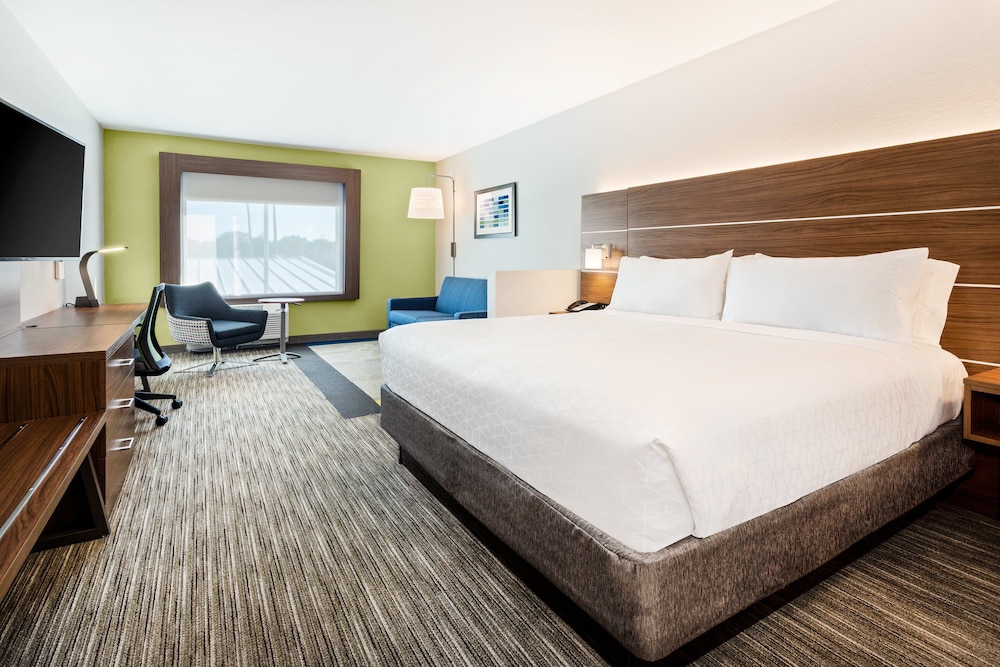 Standard Room, 1 King Bed, Accessible (Comm & Mobil, Accessible Tub) - Photo 3
