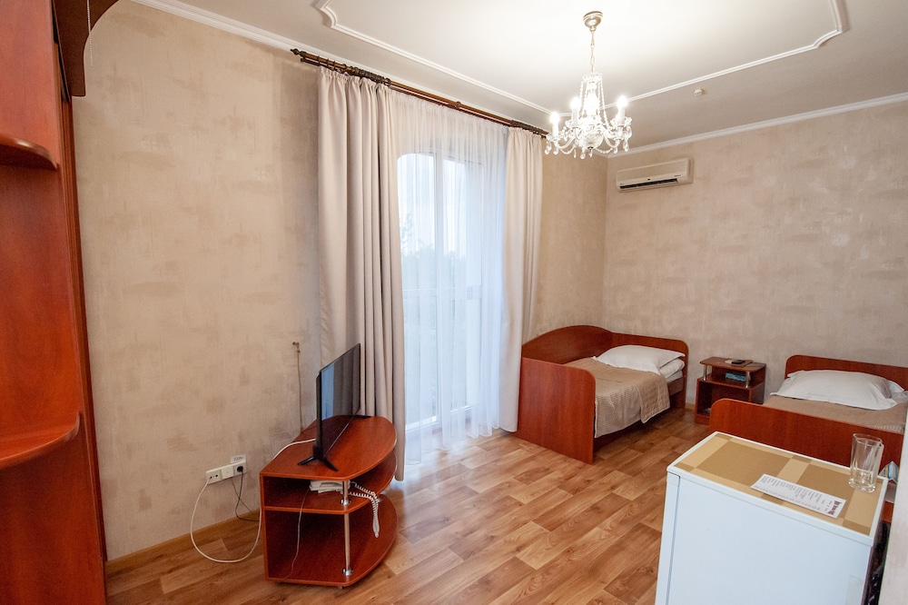 Standard Twin Room, 1 Bedroom photo 3