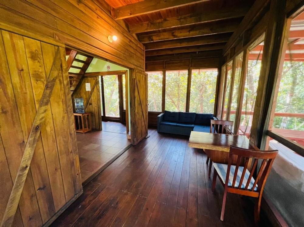 Family Cottage, 2 Bedrooms, Mountain View, Mountainside photo 3