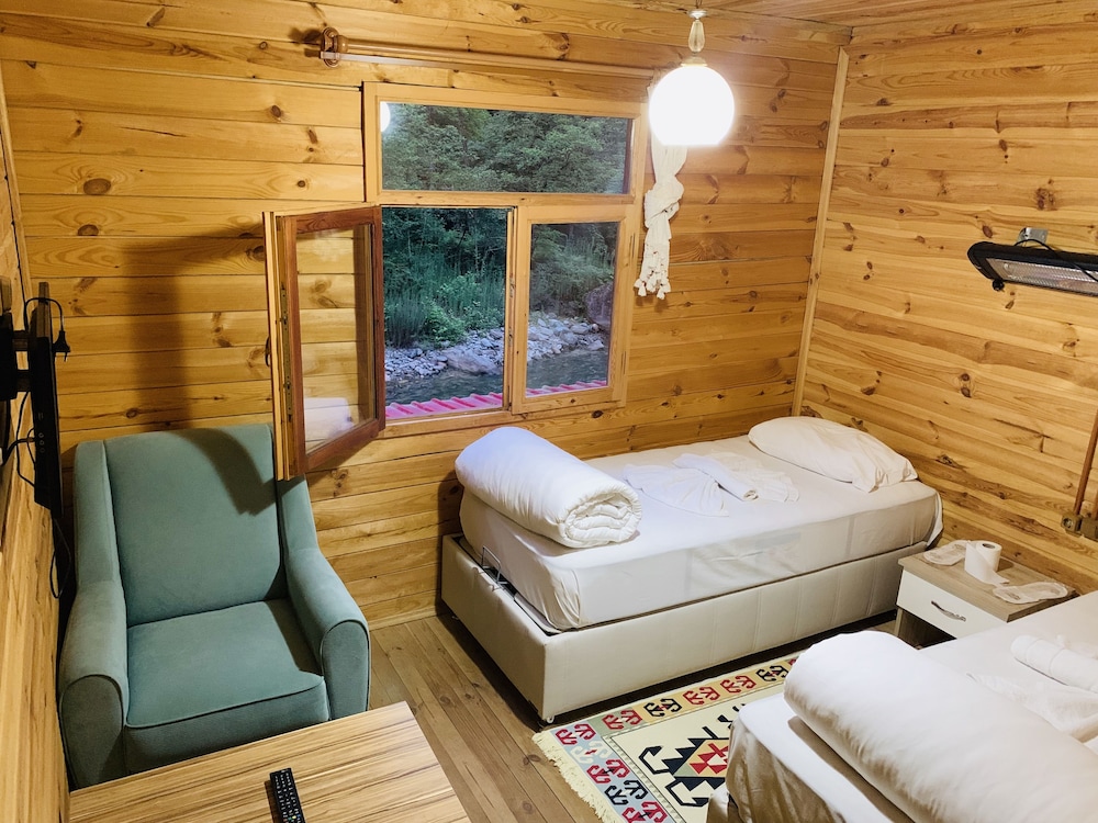 Bungalow photo 1