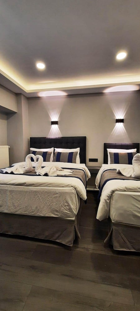 Comfort Triple Room photo 3