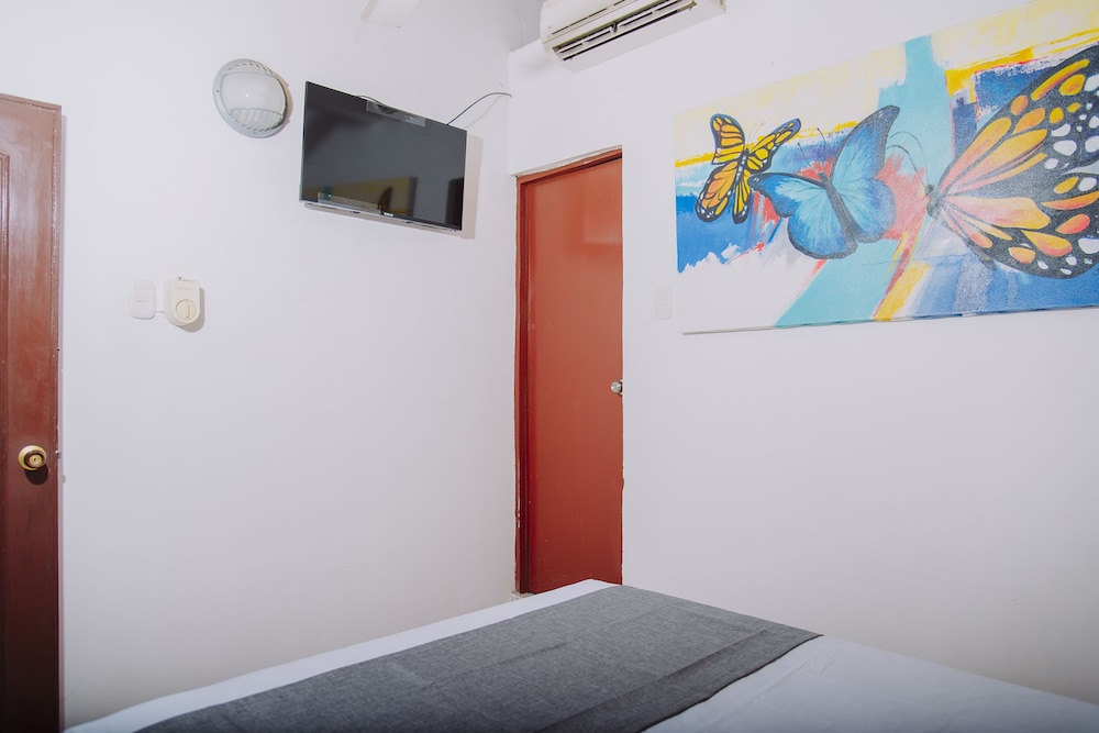Economy Double Room photo 2
