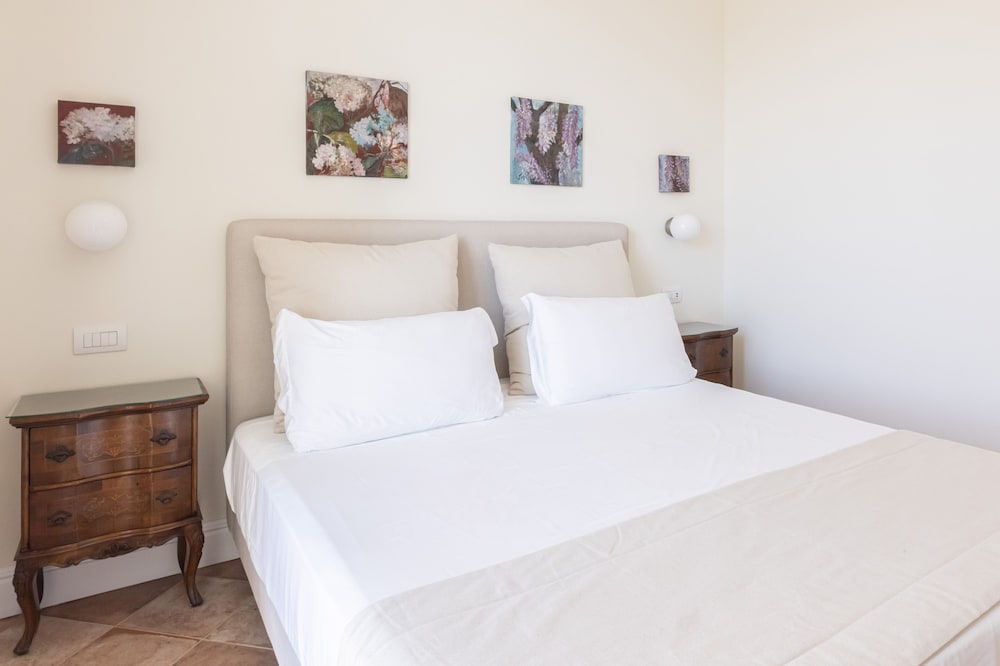 Luxury Apartment photo 2