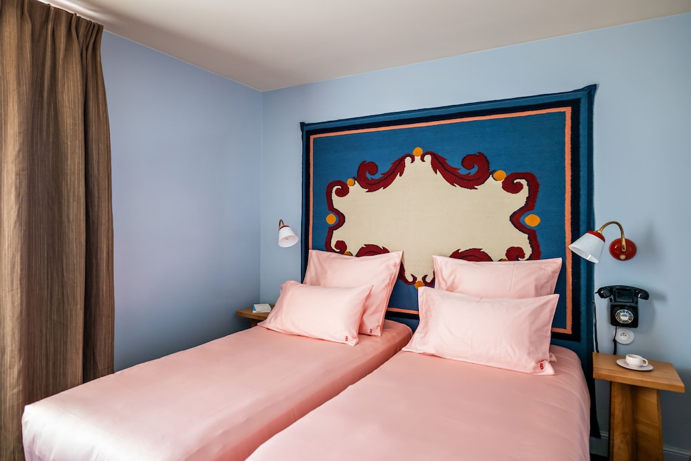 Superior Double or Twin Room photo 2