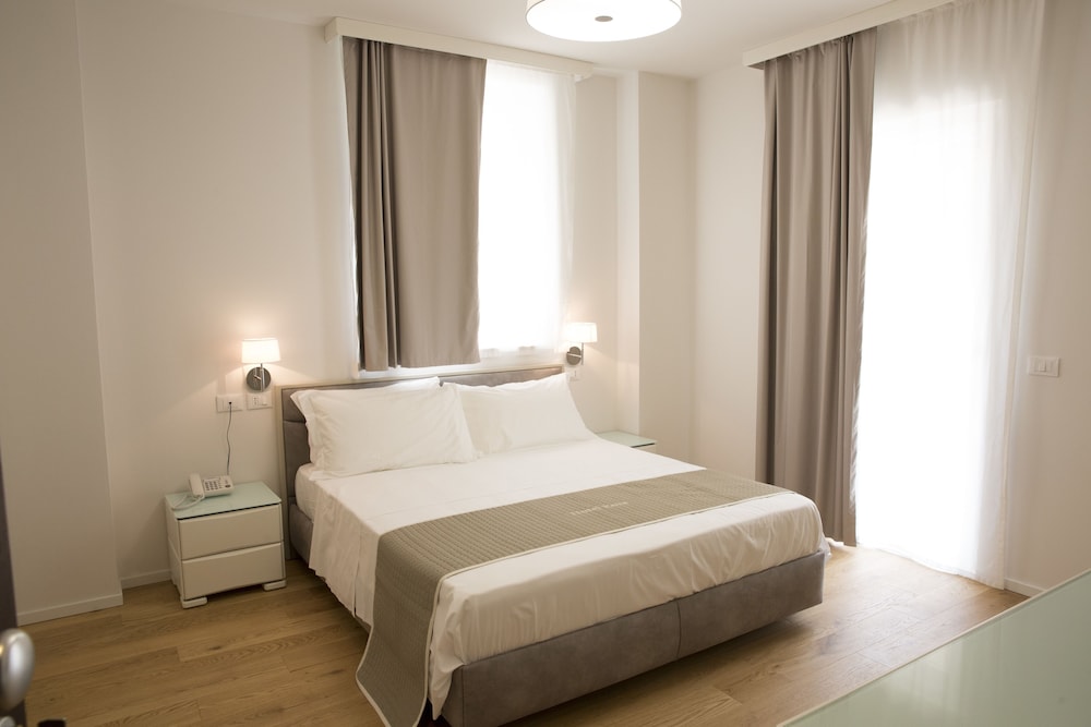 Deluxe Double Room, Terrace photo 2