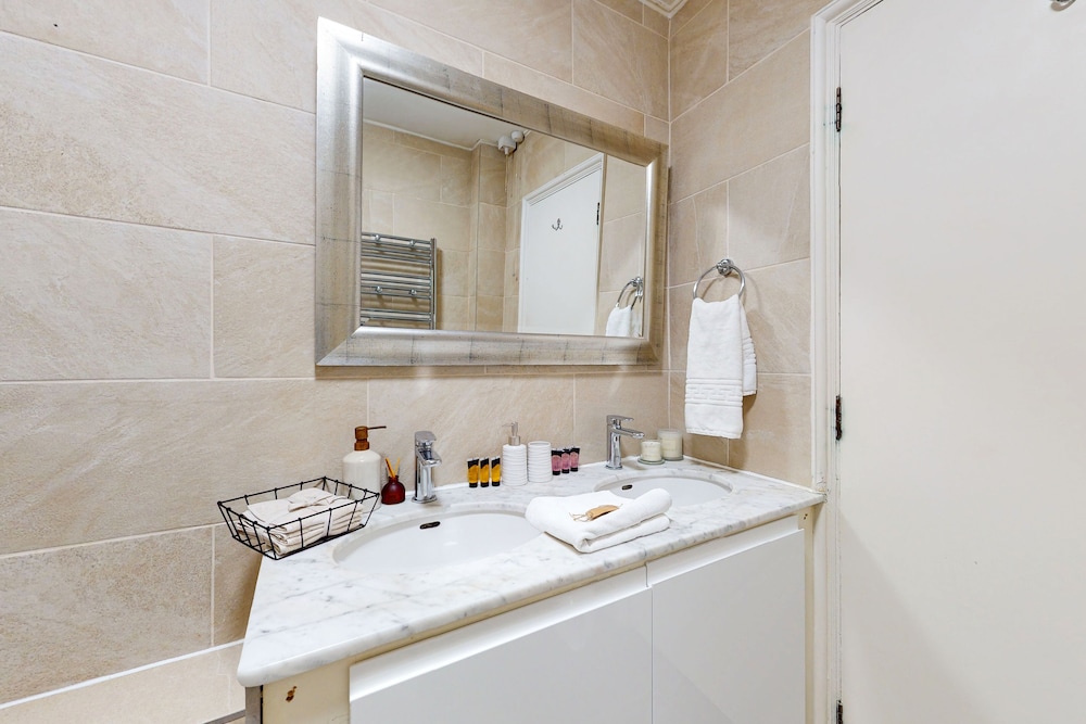 Comfort Apartment photo 2