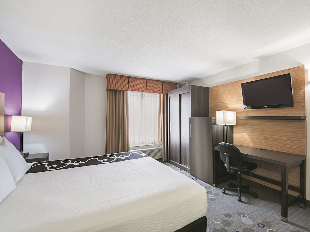 Room, 1 Queen Bed, Non Smoking photo 1