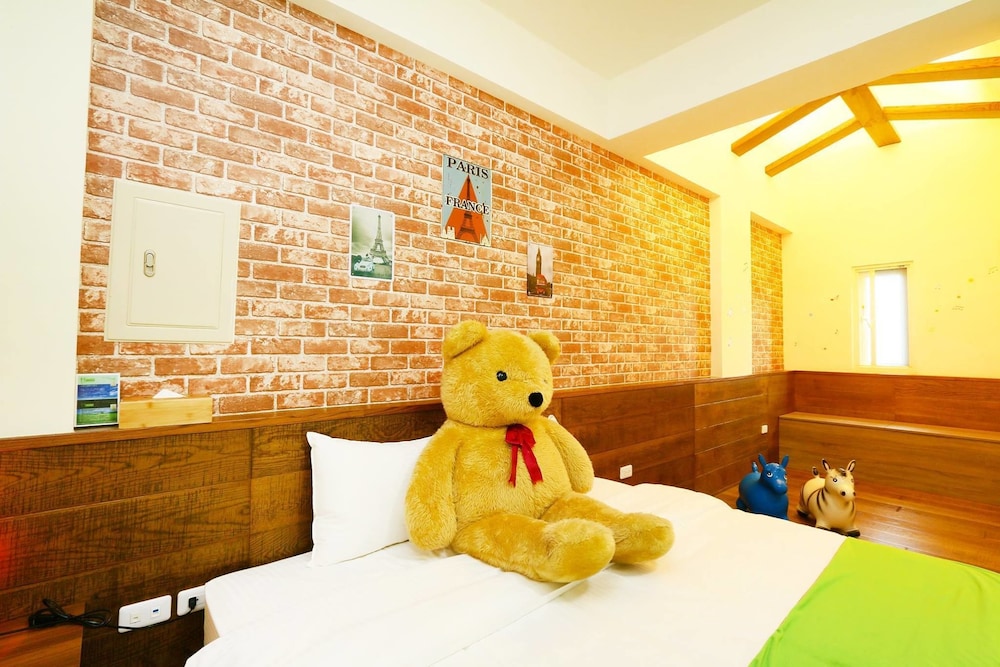 Classic Double Room, City View photo 2