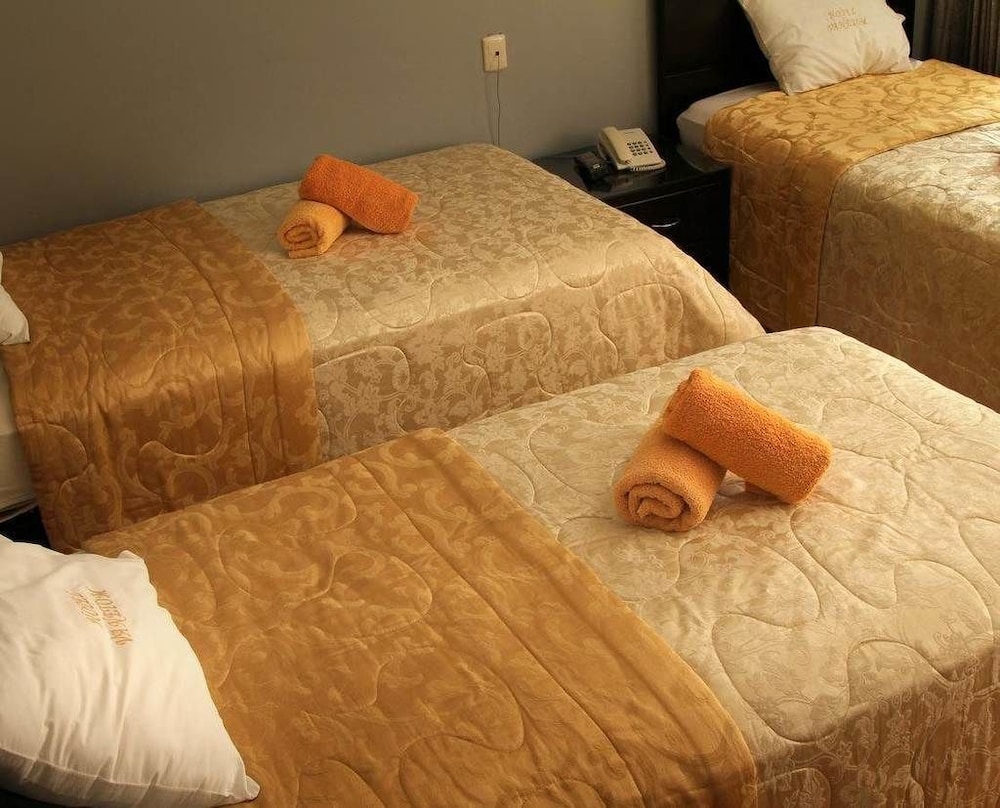 Triple Room photo 2