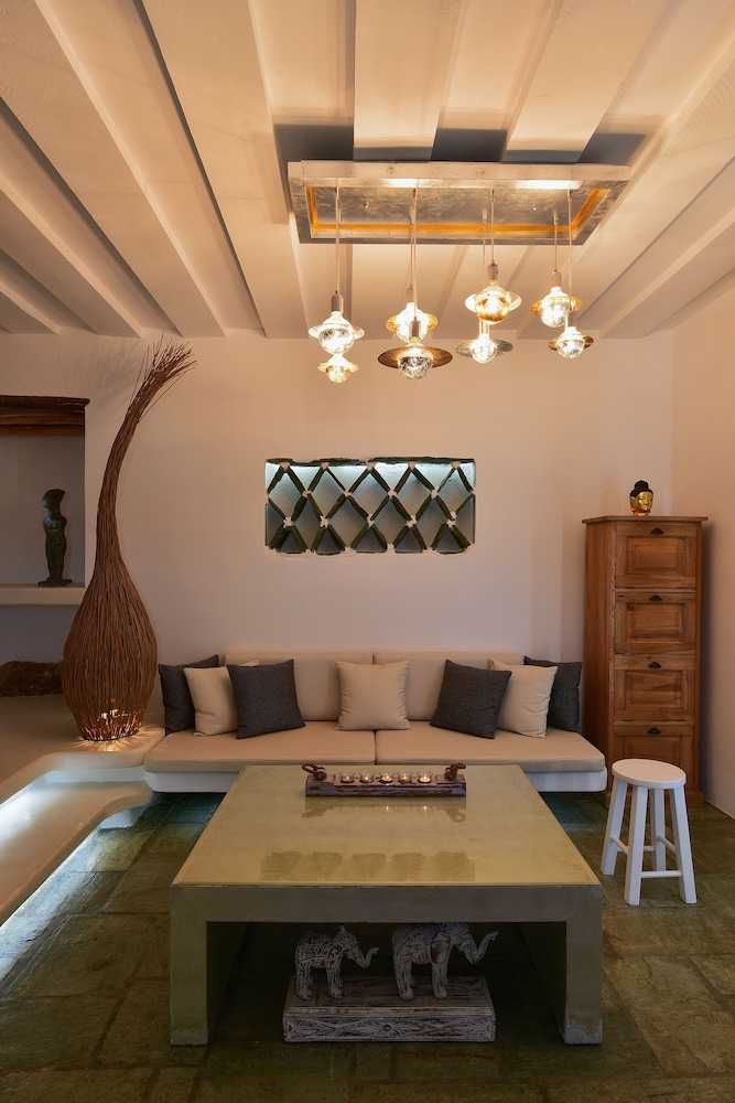Honeymoon Suite, Sea View photo 3