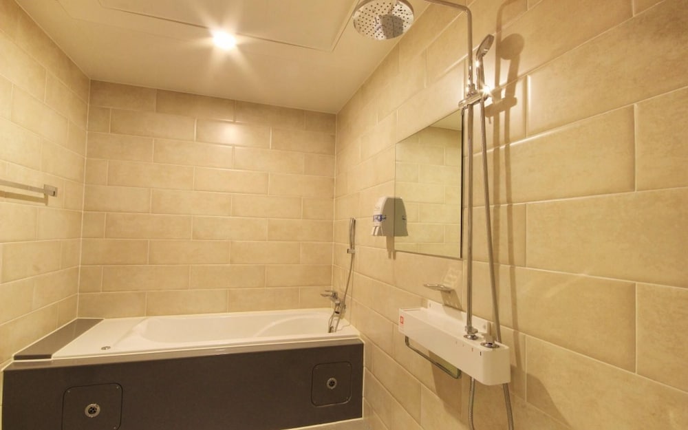Room (Duplex Twin) - Photo 7