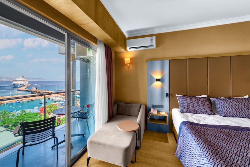 Standard Room Sea View - Photo 11