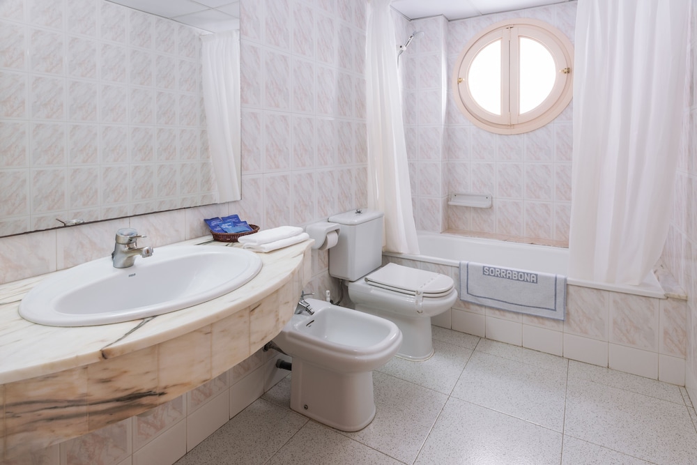 Superior Double Room - Photo 4