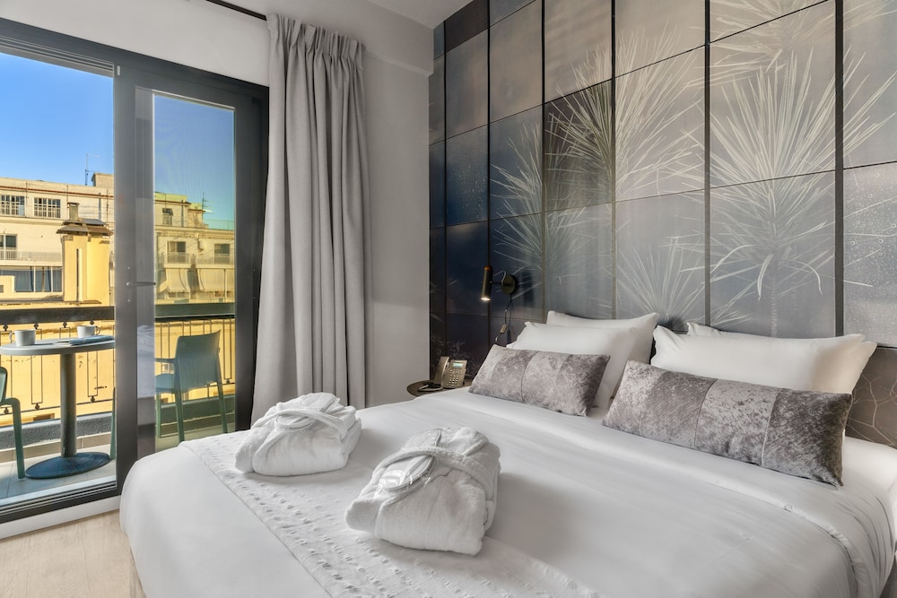 Superior Double Room - Photo 4