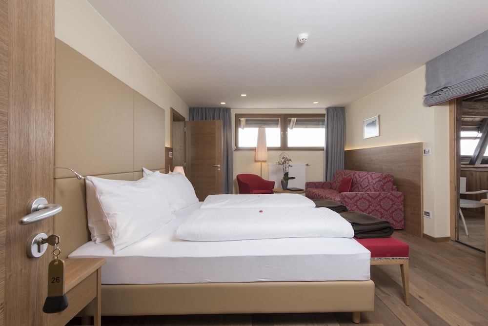 Deluxe Suite photo 1