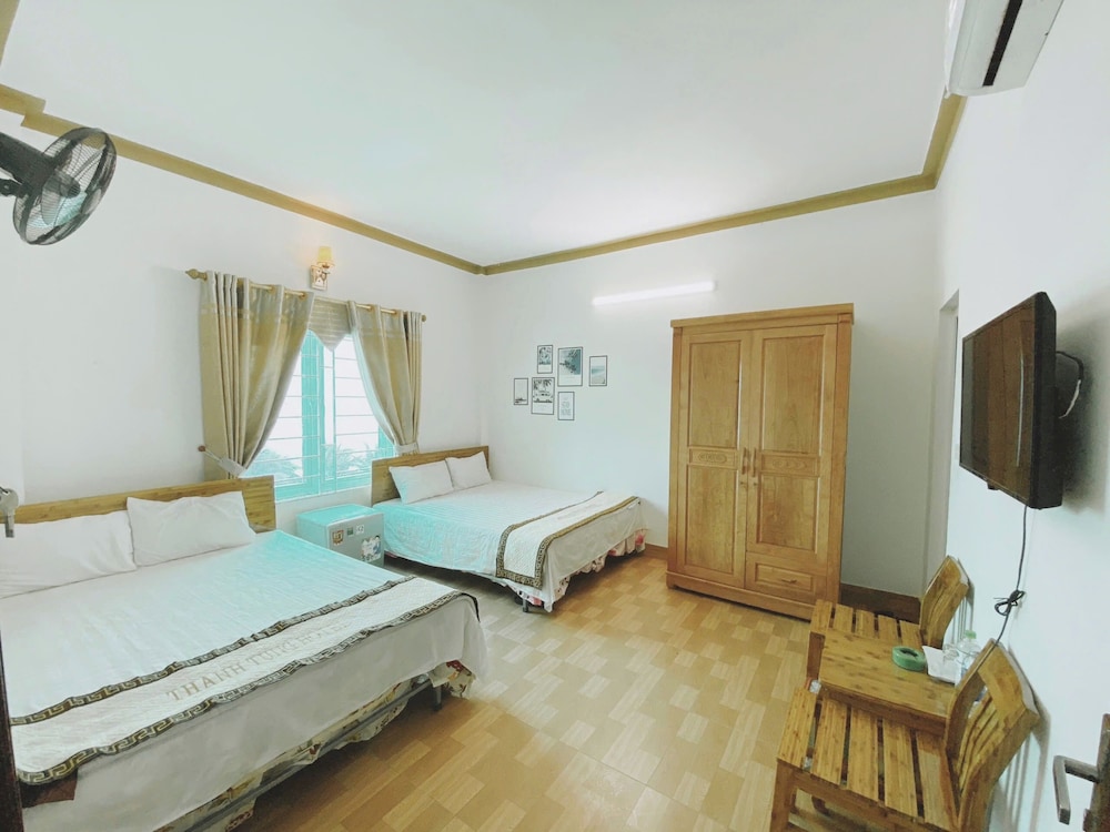 Basic Triple Room