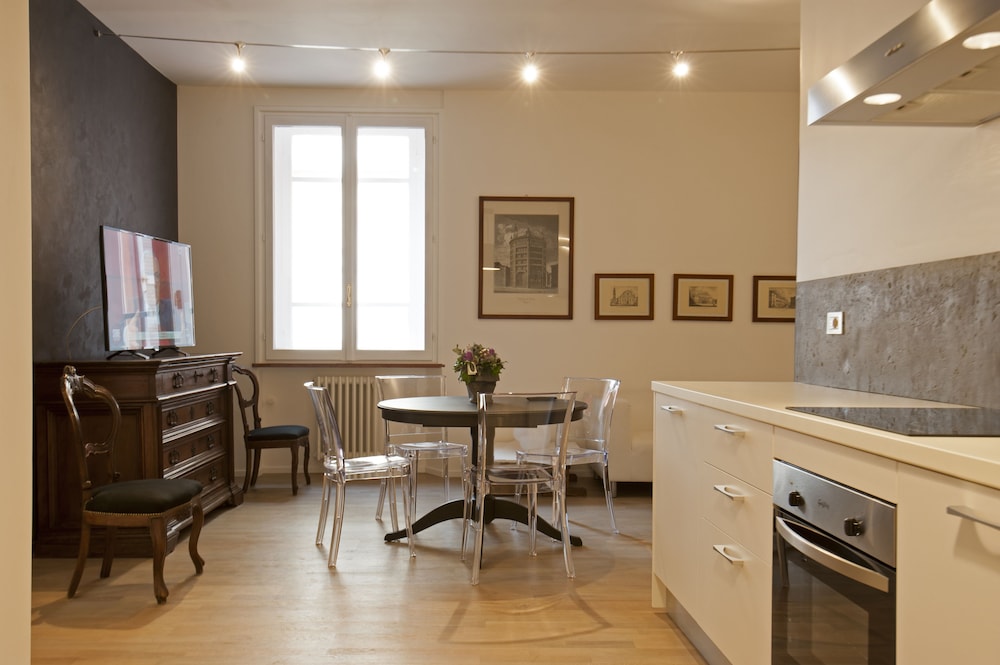 Junior Suite (Deluxe) photo 1