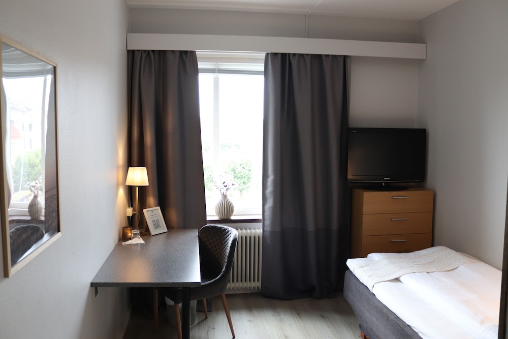 SINGLE ROOM - STANDARD photo 3