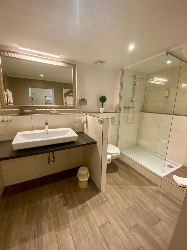 Family Apartment - Photo 8