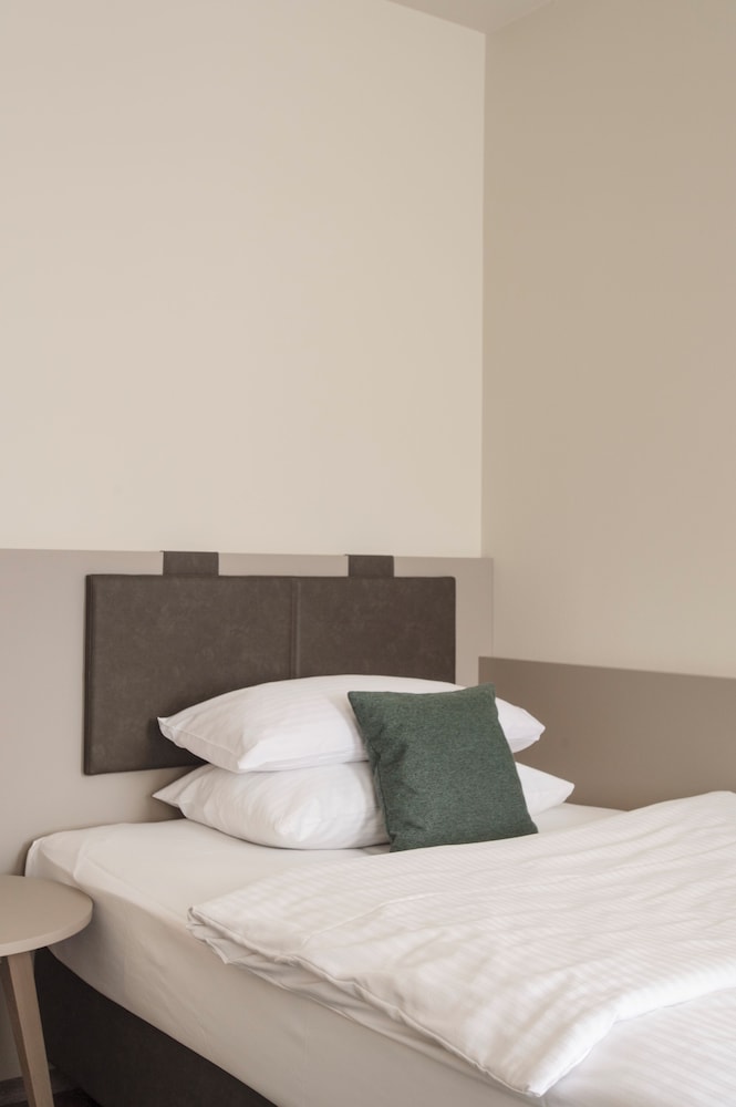 Design Single Room, 1 Bedroom, Non Smoking, Garden View photo 3