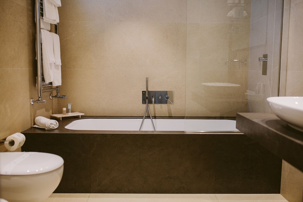 Superior Room - Photo 7