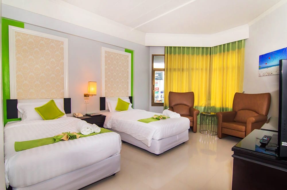 Sweet Twin Room