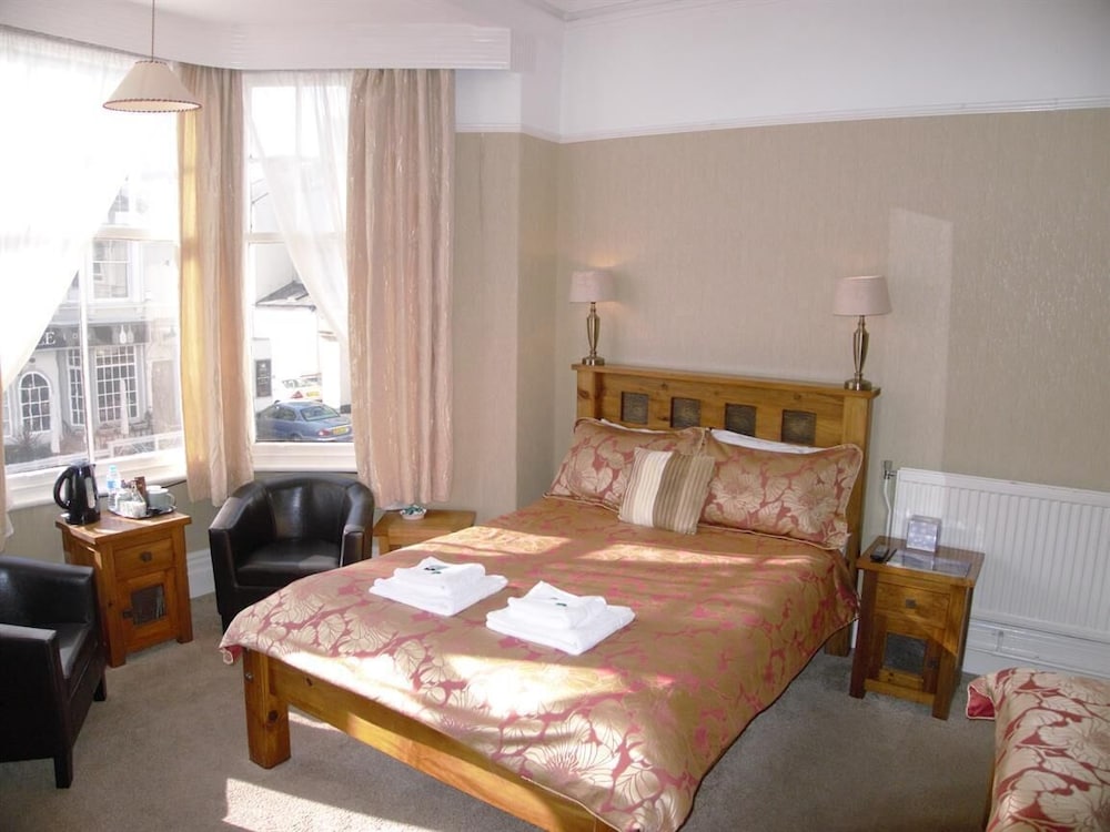 Suite, Ensuite (Sleeps 3 ) photo 1
