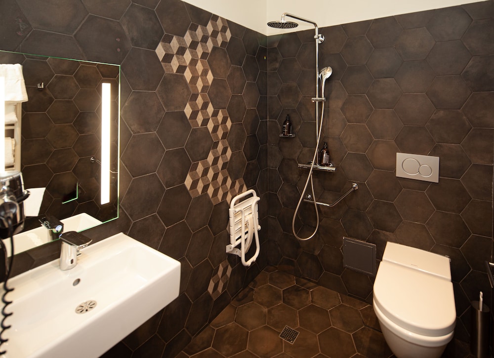 Double Room, Accessible, Ground Floor photo 3