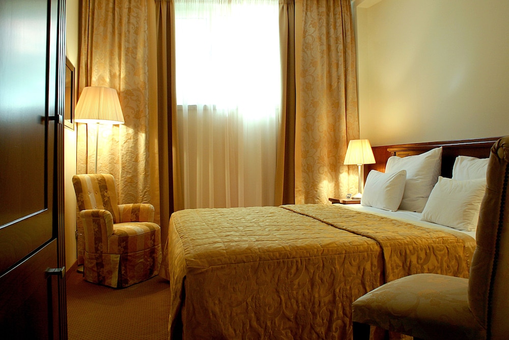 Economy Single Room