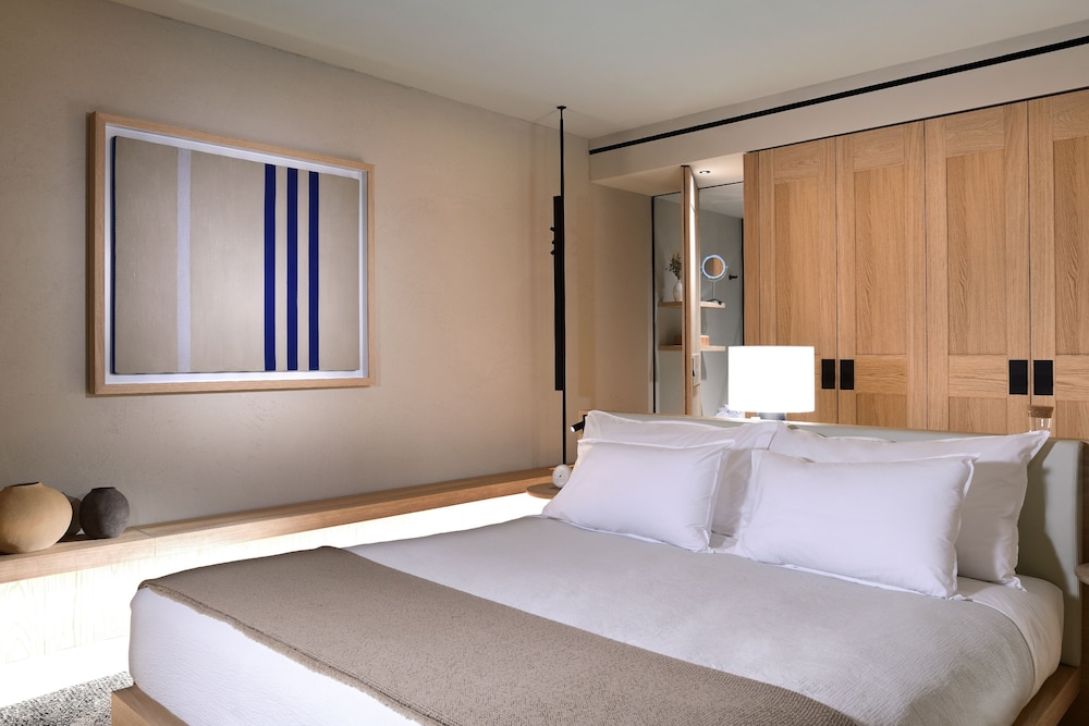 Classic Room - Photo 1