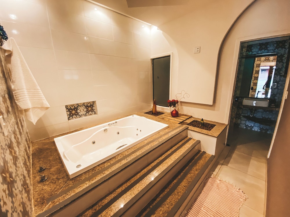 Premium Double Room, Jetted Tub photo 2