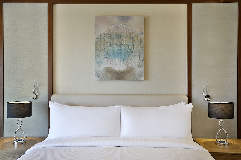 Room, 1 King Bed (KING GUEST ROOM) - Photo 3