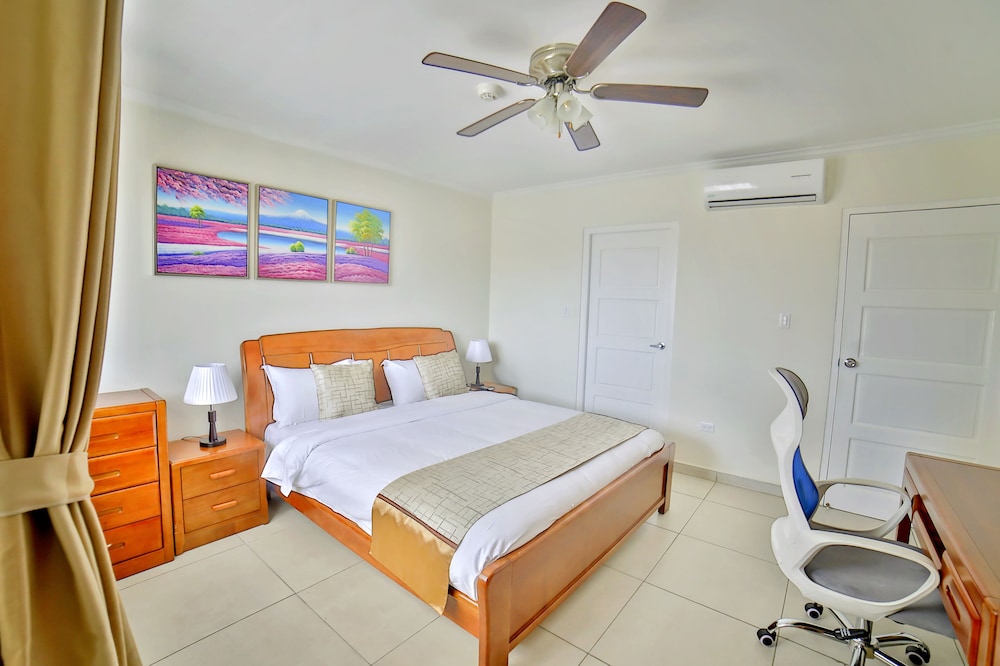 Condo, 1 Bedroom photo 1