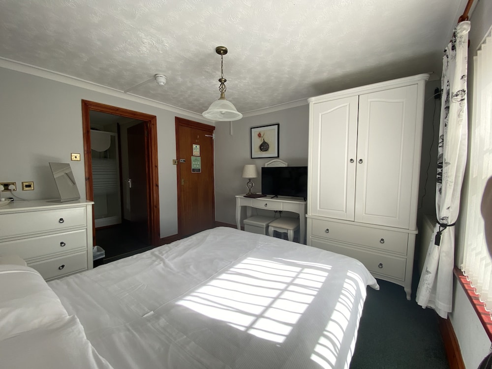 Room 3 Superior Double photo 2