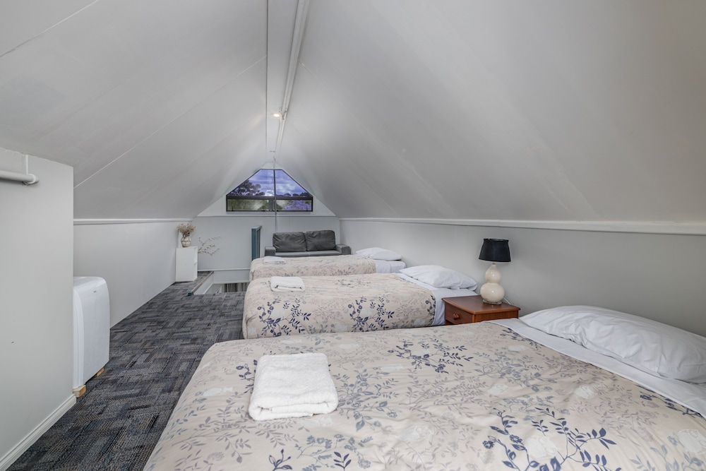 Apartment, Multiple Beds, River View photo 2