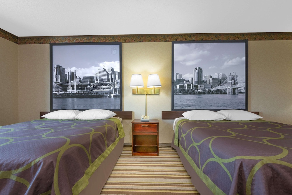 Room, 2 Queen Beds, Non Smoking photo 2