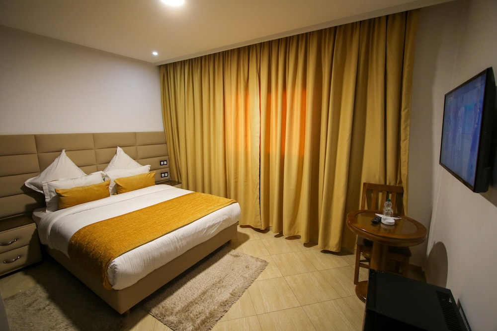 Standard Room photo 2