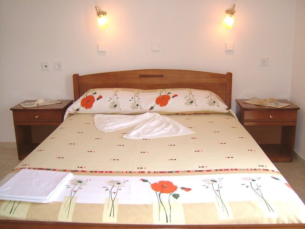 Classic Twin Room photo 2