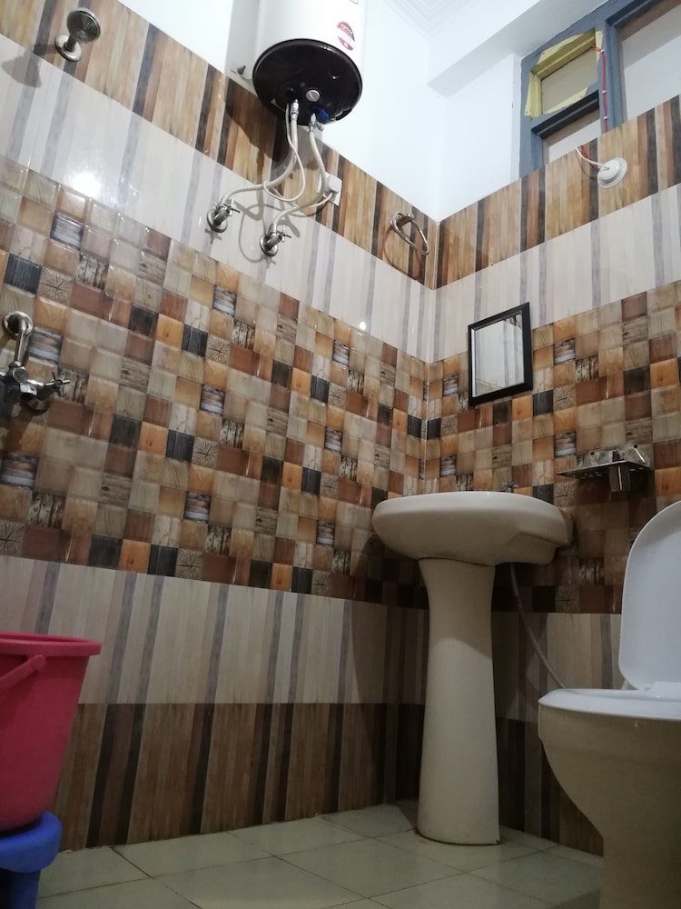 Deluxe Room, Ensuite (Ac) photo 2